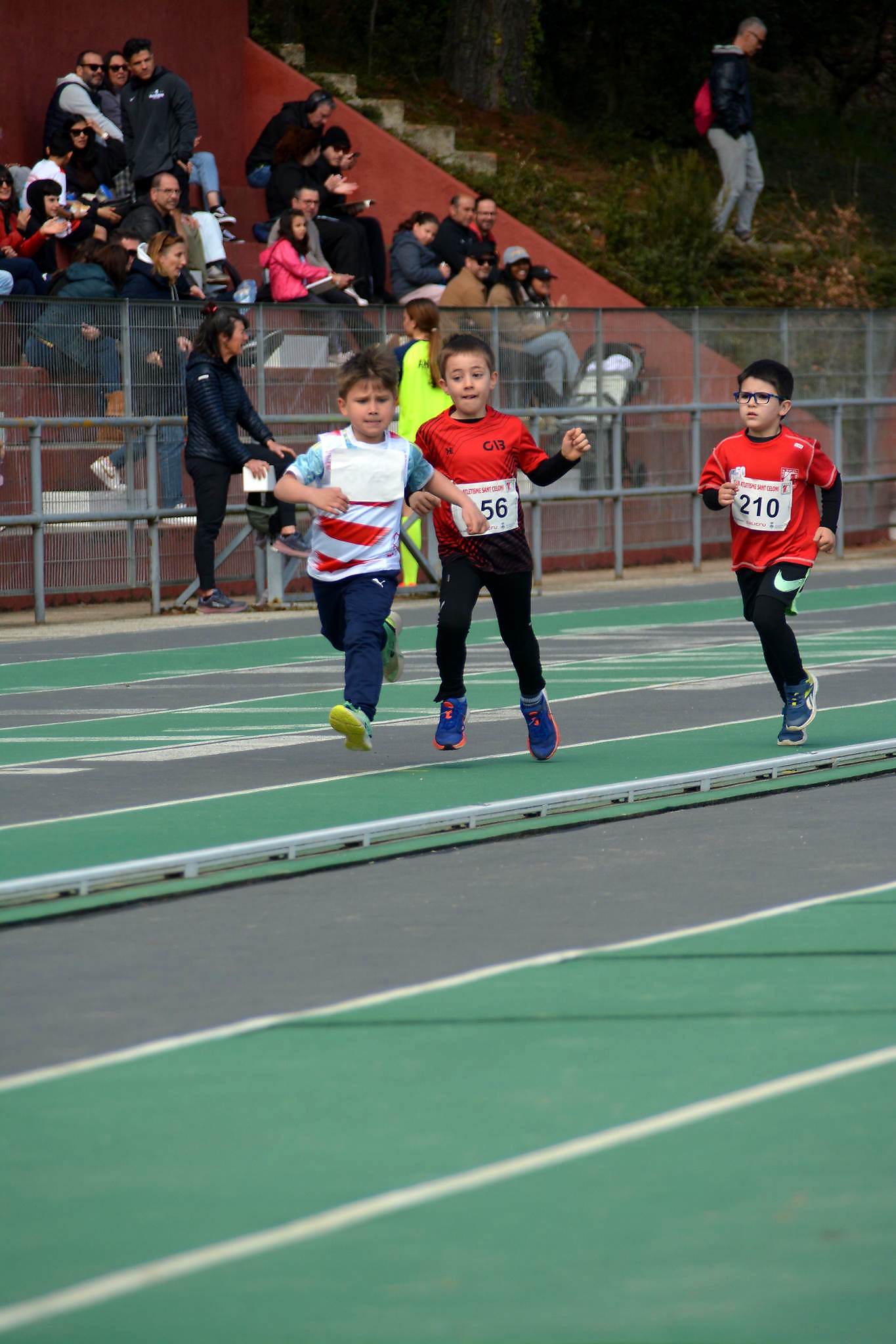 Club Atletisme Badalona - Escola